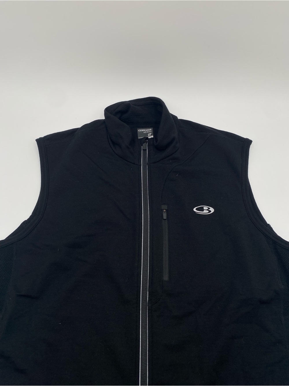 Icebreaker Black Men's Full-Zip Vest with reflective details